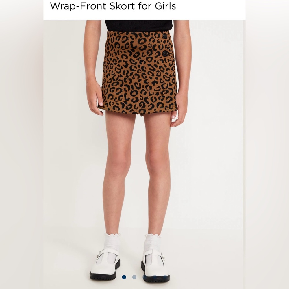 Old Navy Girls Leopard Skort Size Large (10-12). NWT